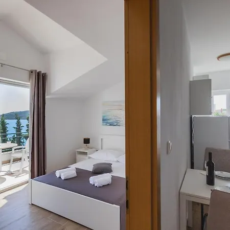 Apartmán M *